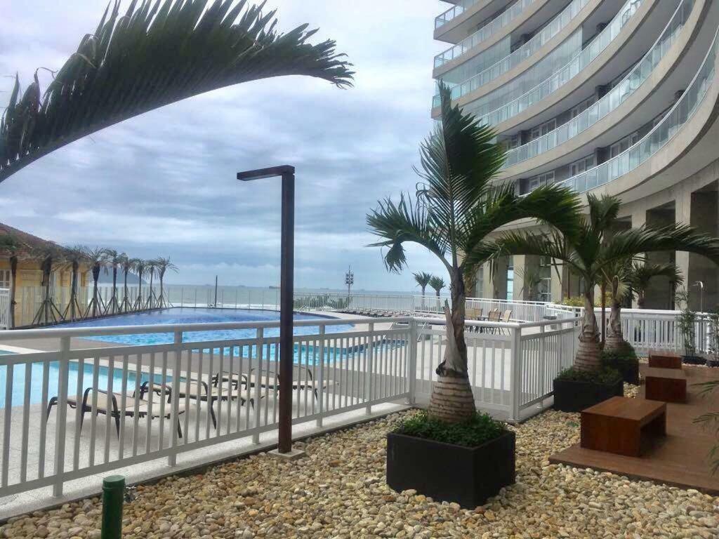 Maravilhoso Apto Vista Mar Jacuzzi Wi Fi Pe Areia Santos  Exteriör bild